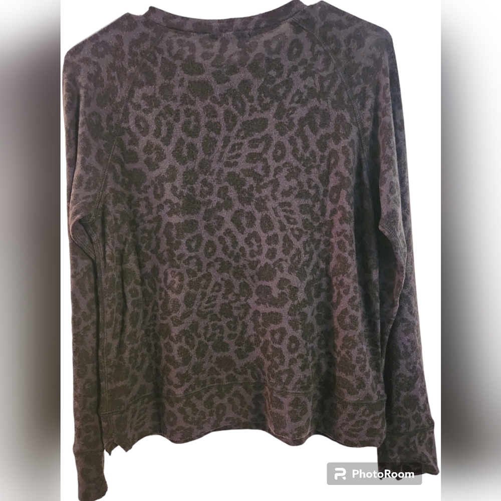 LNA Black Animal Print Sweater Size XS - Picture 1 of 3